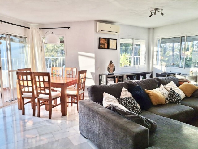 Apartamento con 3 Dormitorios  en Mijas Golf