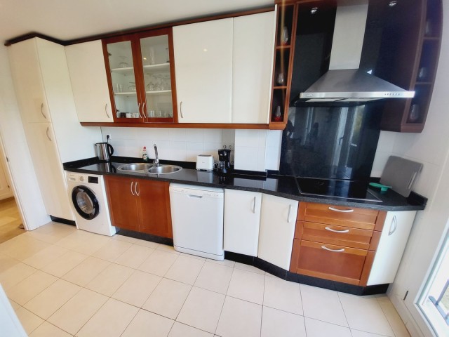 Apartamento con 3 Dormitorios  en Miraflores