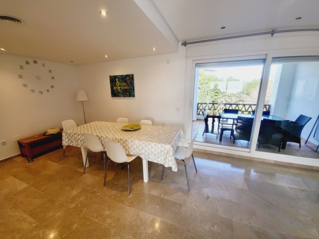 Apartamento con 3 Dormitorios  en Miraflores
