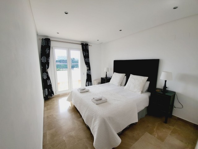Apartamento con 3 Dormitorios  en Miraflores