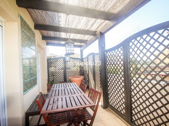4 Bedrooms Apartment in San Roque Club