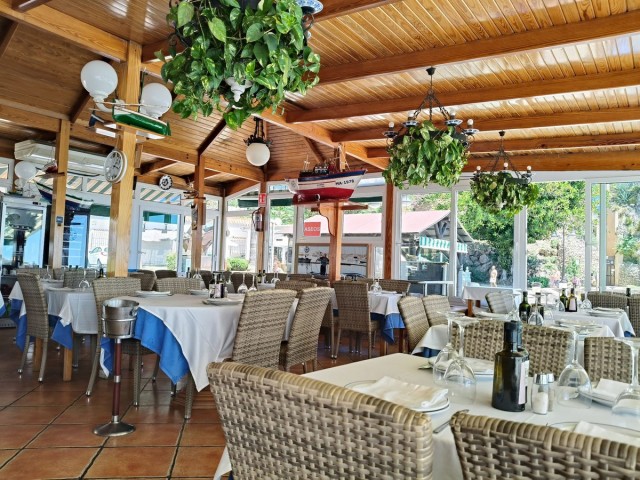Kommerziell in La Carihuela