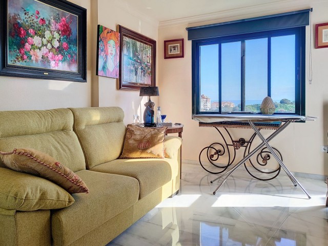 Kattohuoneisto Benalmadena Costa