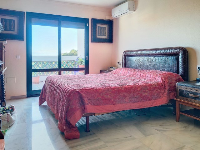 Kattohuoneisto Benalmadena Costa