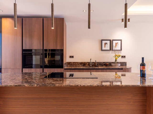 4 Bedrooms Townhouse in The Golden Mile