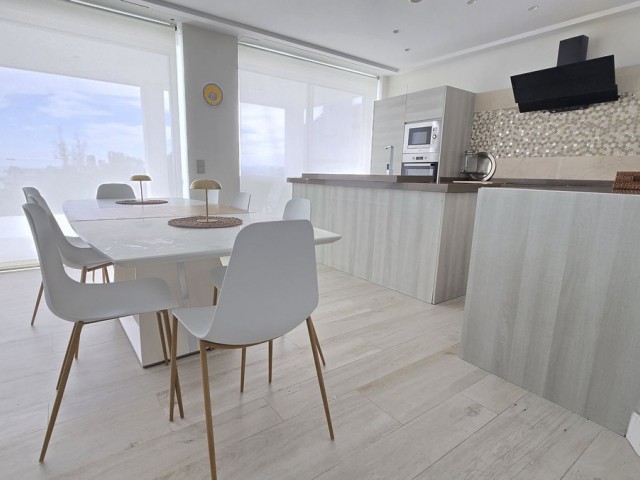 3 Bedrooms Apartment in Torrequebrada