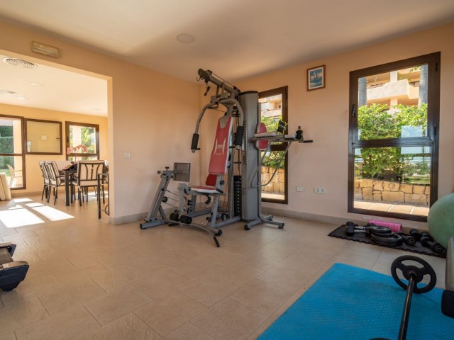 2 Bedrooms Apartment in Benahavís