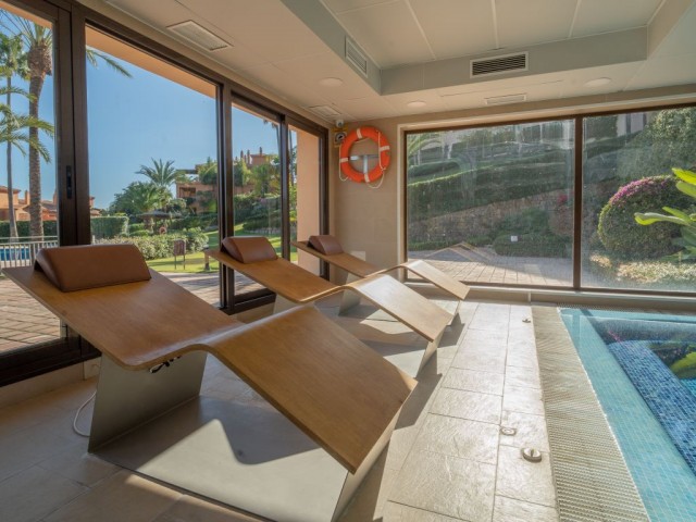 2 Bedrooms Apartment in Benahavís