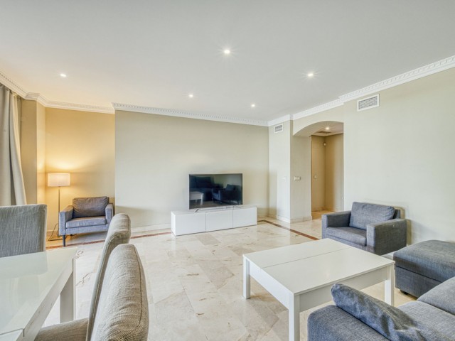 2 Schlafzimmer Apartment in Benahavís