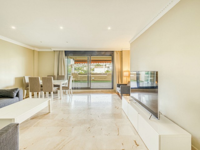 2 Schlafzimmer Apartment in Benahavís