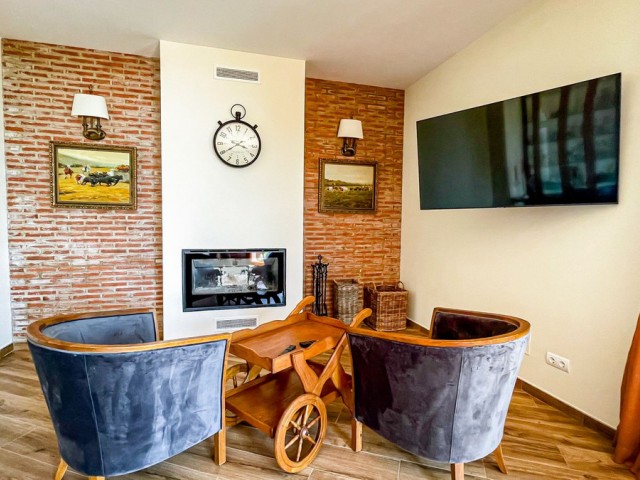 Villa avec 6 Chambres  à El Rosario