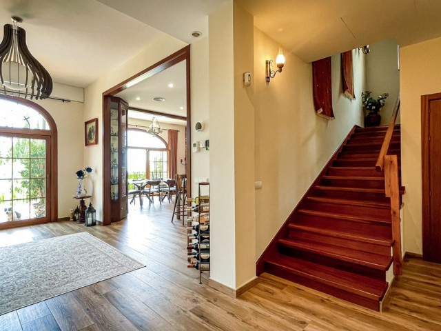 Villa avec 6 Chambres  à El Rosario