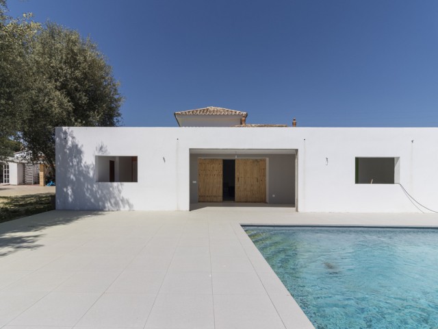 Villa con 9 Dormitorios  en Marbella