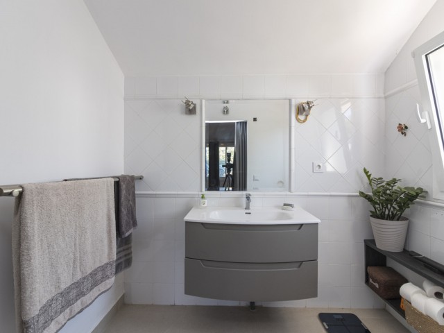 Villa con 9 Dormitorios  en Marbella