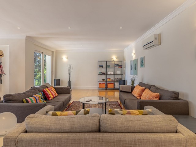 4 Sovrums Villa i Cabopino