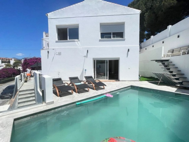 3 Sovrums Villa i Nueva Andalucía