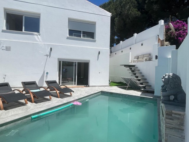 3 Sovrums Villa i Nueva Andalucía