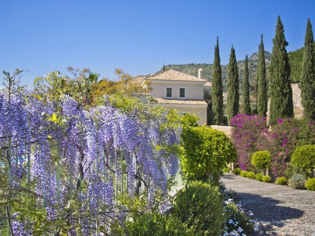 Villa avec 8 Chambres  à Benahavís