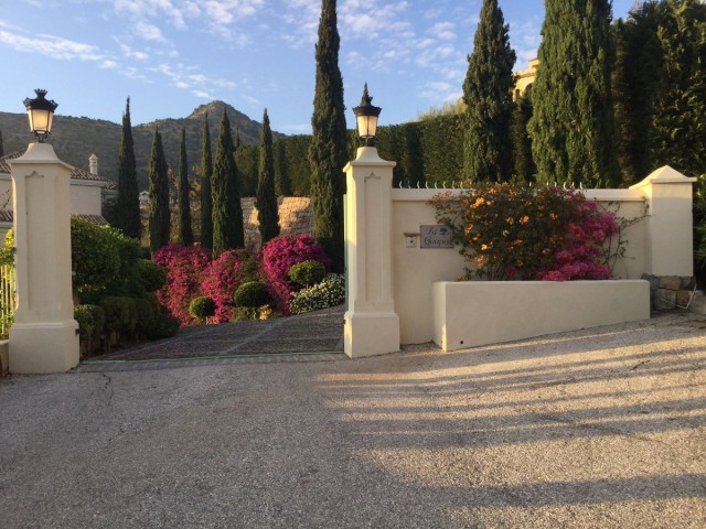Villa avec 8 Chambres  à Benahavís