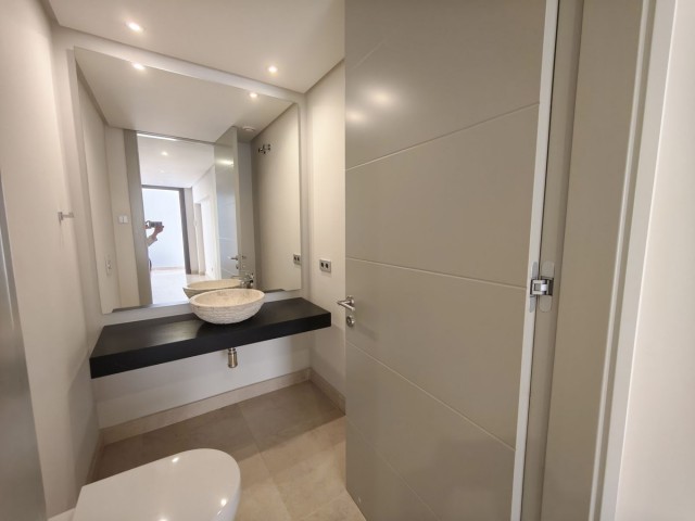3 Soveroms Villa i Marbella
