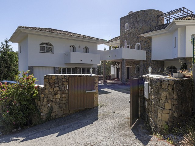 6 Sovrums Villa i Benahavís