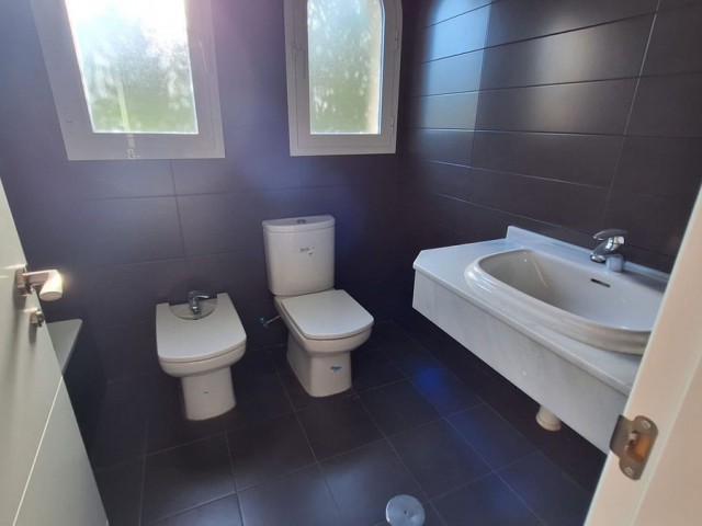 3 Bedrooms Townhouse in Calahonda