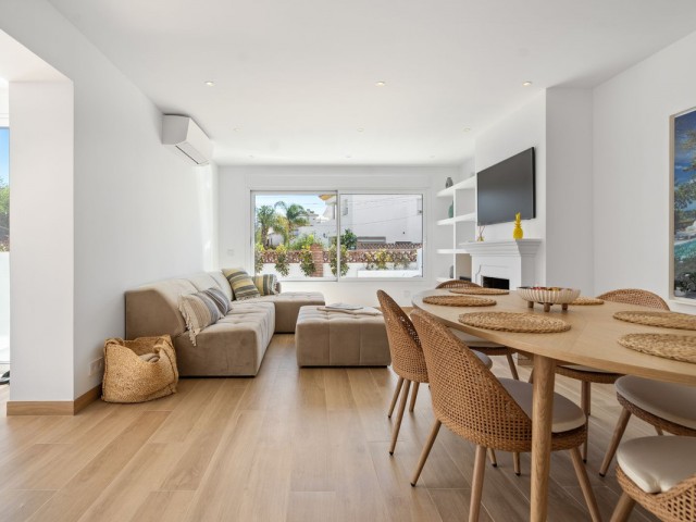 4 Schlafzimmer Reihenhaus in San Pedro de Alcántara