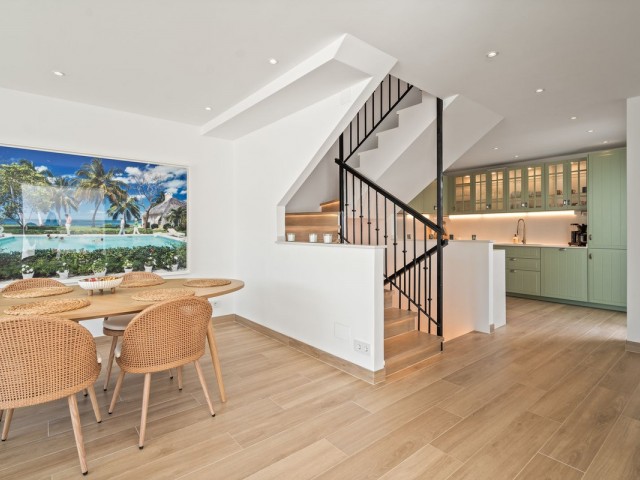 4 Bedrooms Townhouse in San Pedro de Alcántara