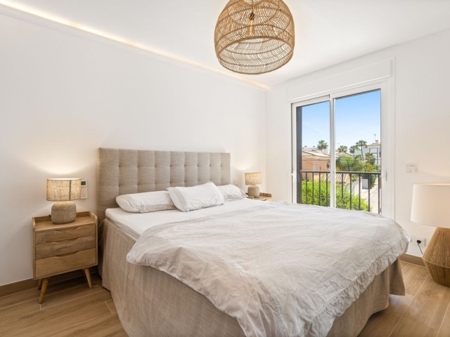 4 Bedrooms Townhouse in San Pedro de Alcántara