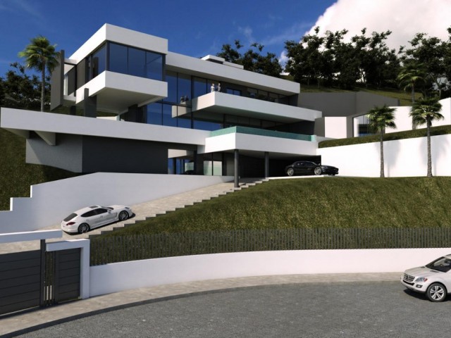 Tomt, Los Monteros, R5046775