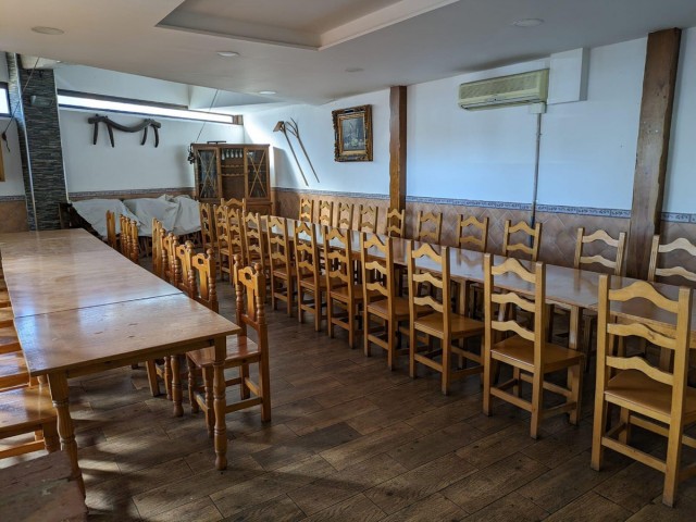 Kommerziell in El Pinillo