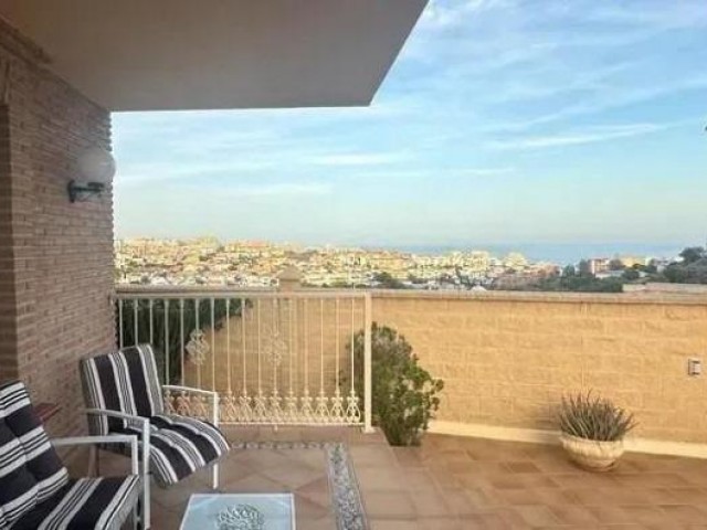 6 Bedrooms Villa in Benalmadena