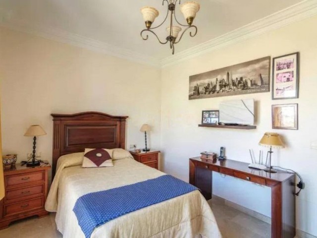 6 Bedrooms Villa in Benalmadena