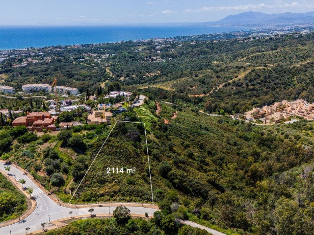  Grundstück in Elviria