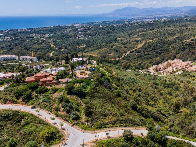  Grundstück in Elviria