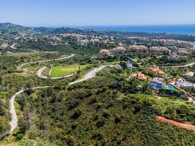  Grundstück in Elviria