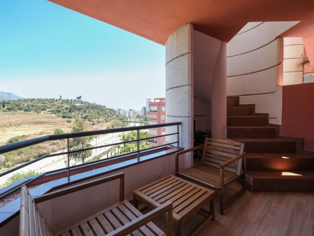 Ático con 3 Dormitorios  en Los Boliches