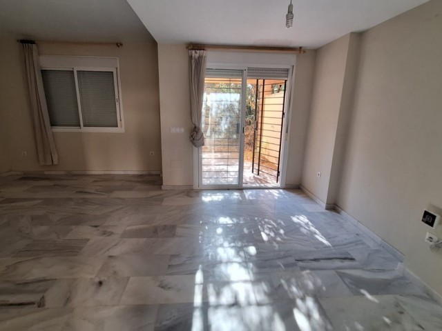 3 Schlafzimmer Reihenhaus in Calahonda