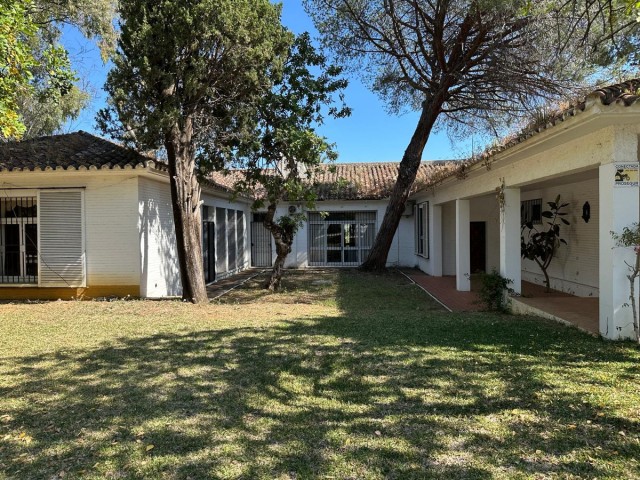 6 Soveroms Villa i Marbella
