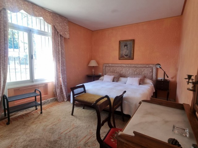6 Soveroms Villa i Marbella