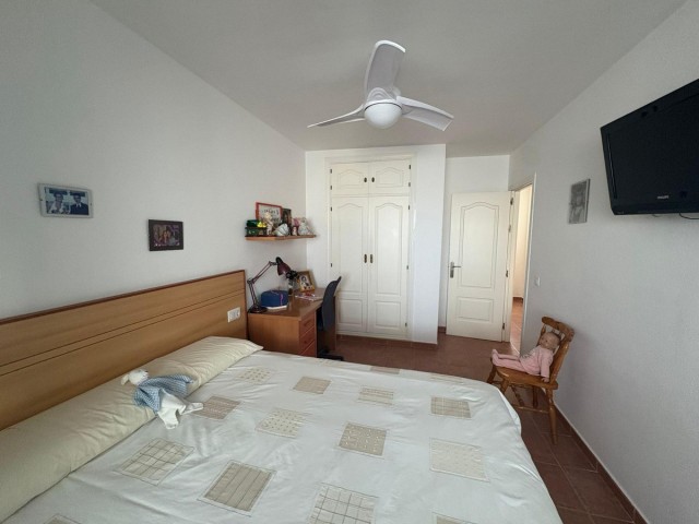Maison mitoyenne avec 3 Chambres  à Benalmadena