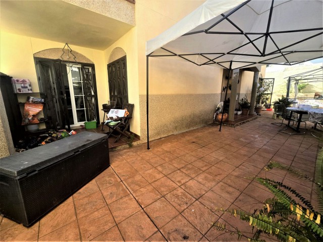 4 Bedrooms Villa in Playamar