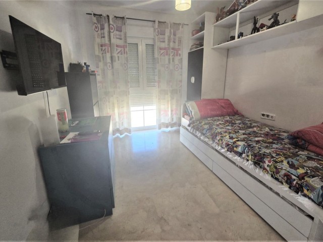 4 Bedrooms Villa in Playamar