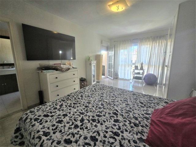 4 Bedrooms Villa in Playamar