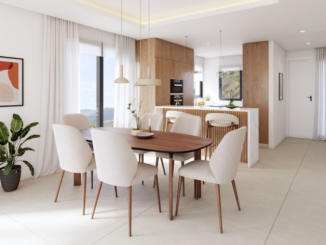 4 Bedrooms Villa in Estepona