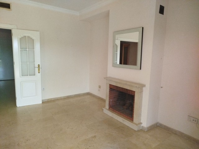 3 Schlafzimmer Reihenhaus in Riviera del Sol