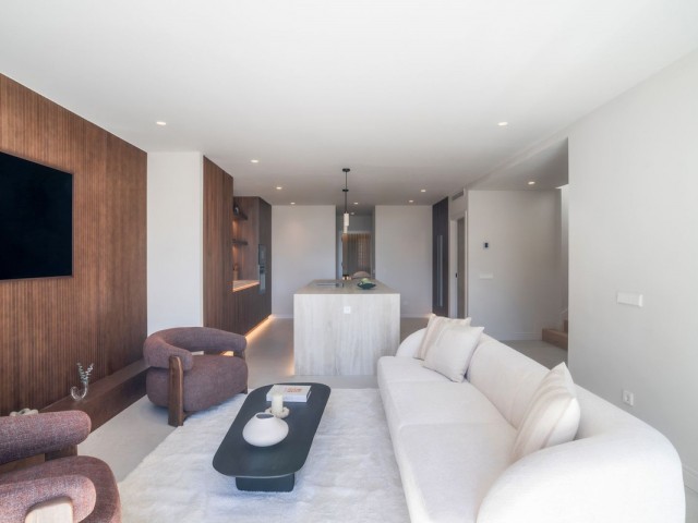 Appartement avec 4 Chambres  à Nueva Andalucía