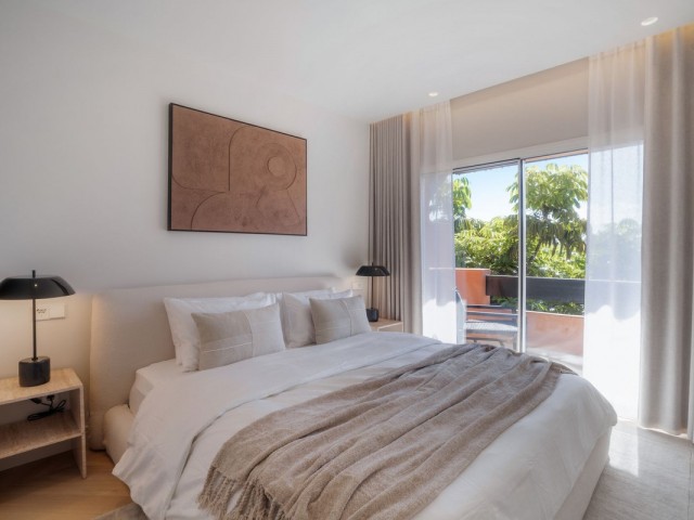 Appartement avec 4 Chambres  à Nueva Andalucía