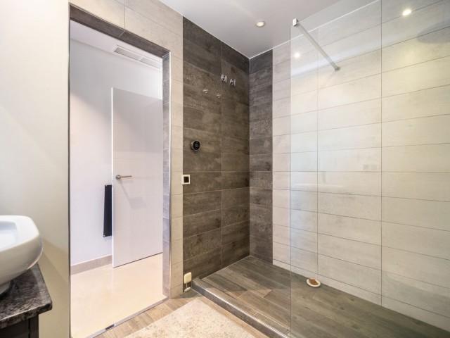 3 Schlafzimmer Apartment in Puerto Banús