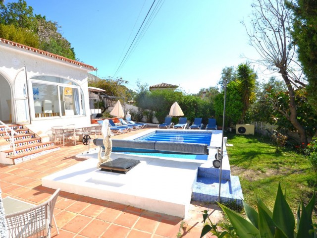 Villa con 3 Dormitorios  en Mijas